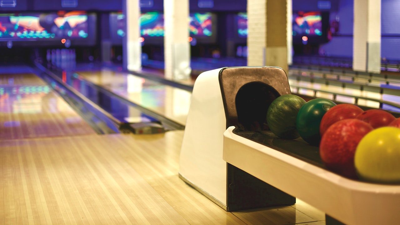 go bowling with dad on father's day