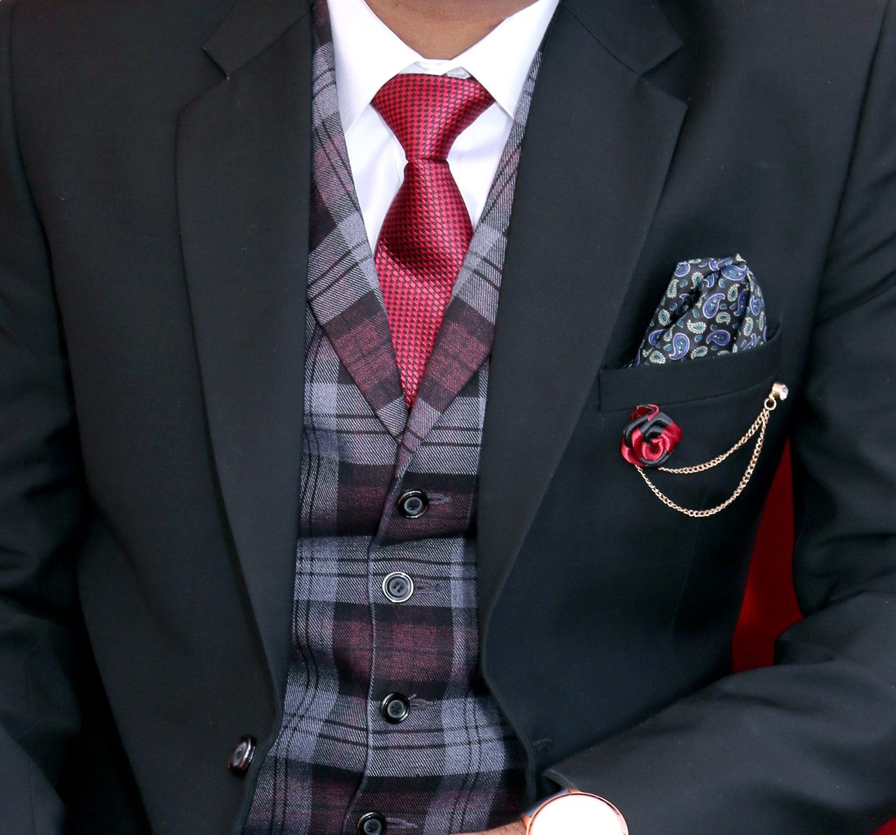 pocket square and handkerchief