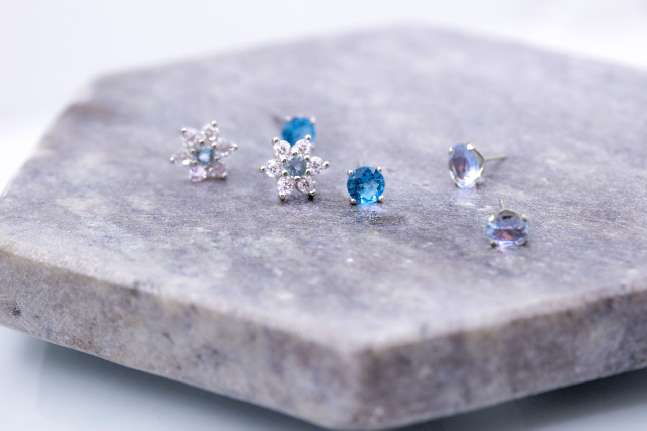 march's birthstone