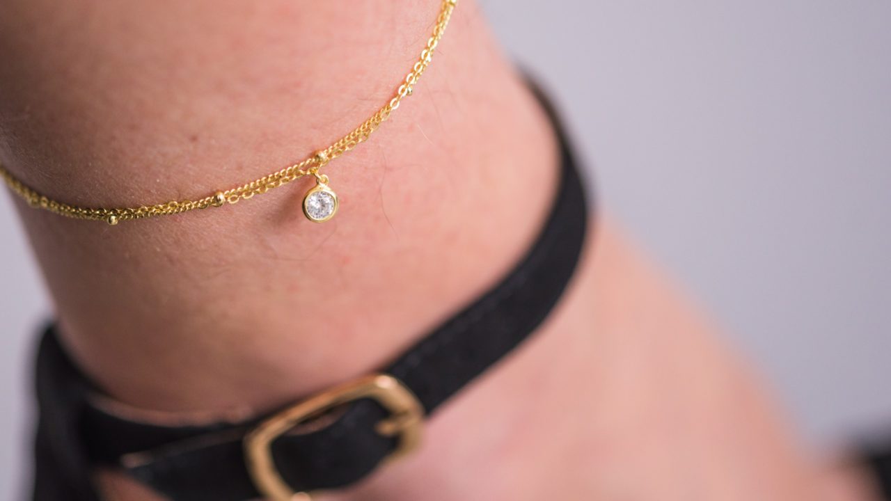 how to style anklets