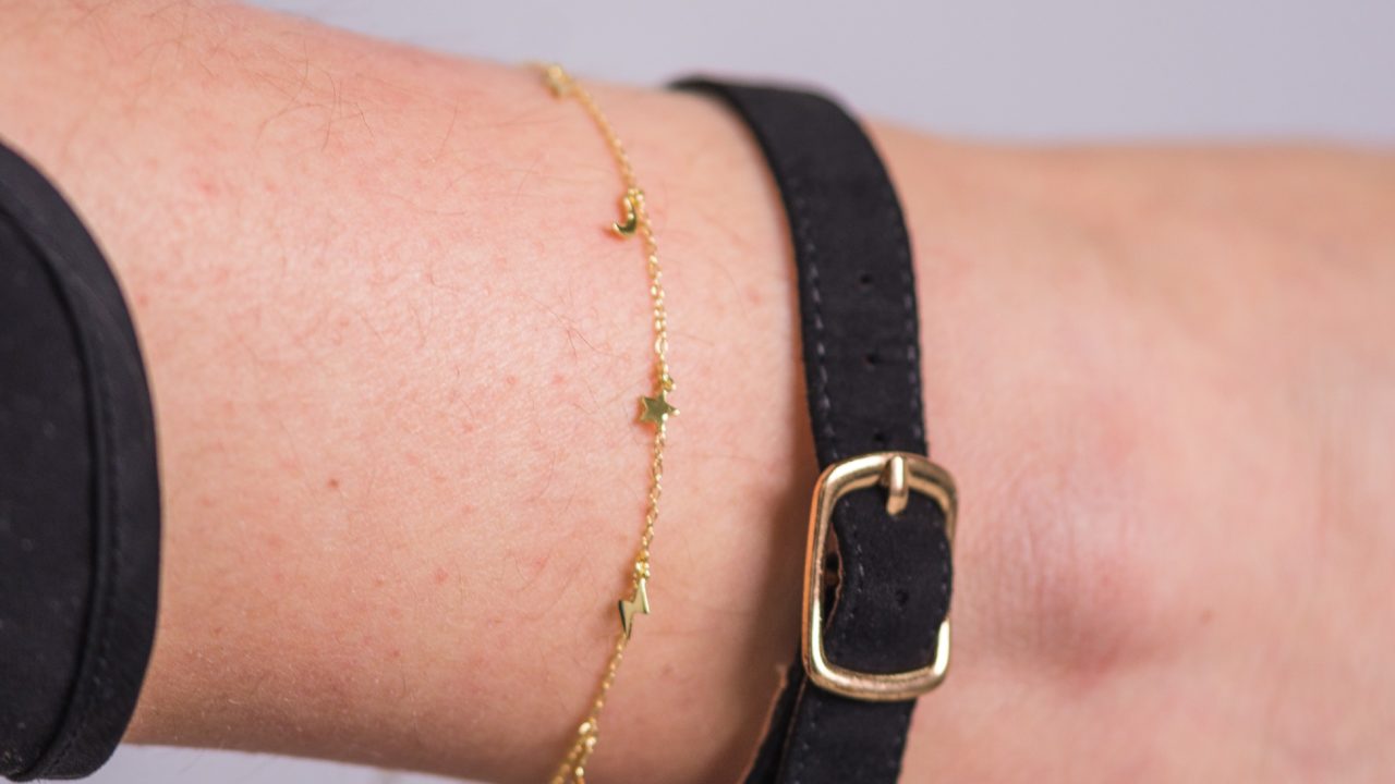 how to style anklets