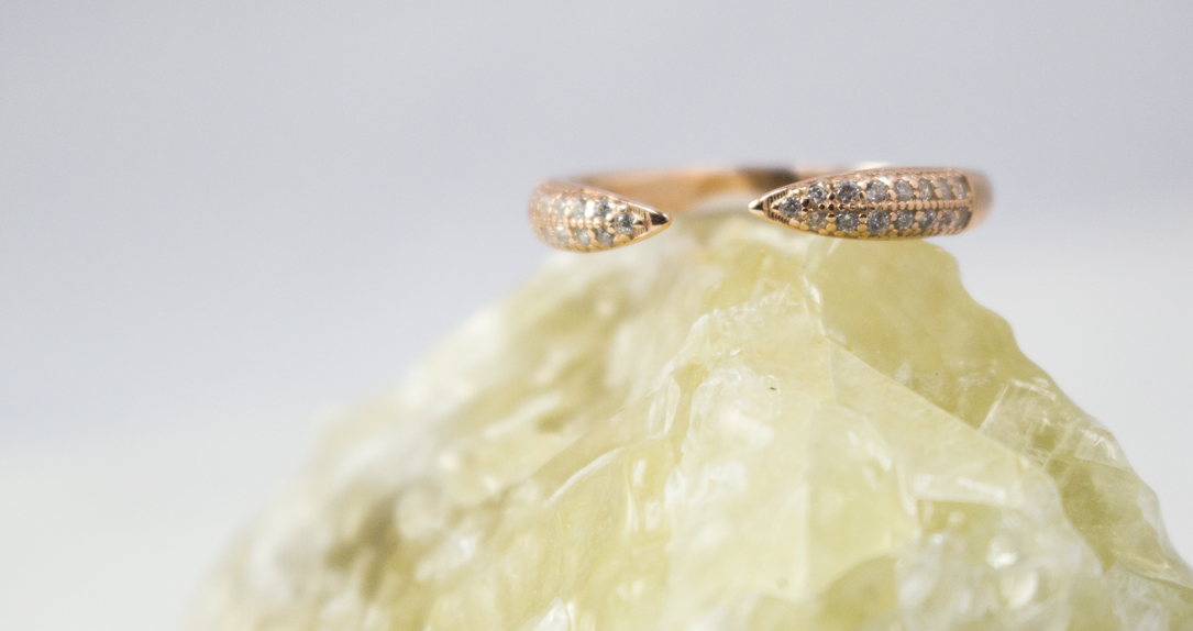 New Rose Gold Horn ring