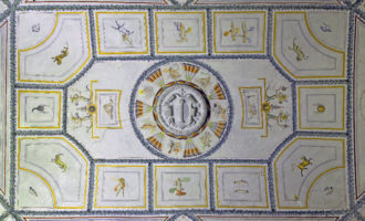 november's zodiac signs